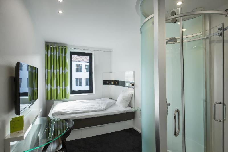 Sky Double Room,693540342:JPEG